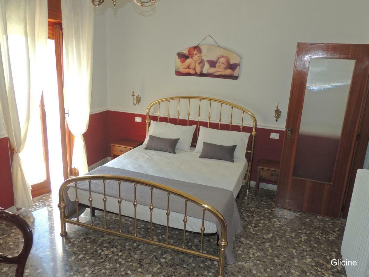 Oleandro E Glicine Apartment Lecce Exterior photo
